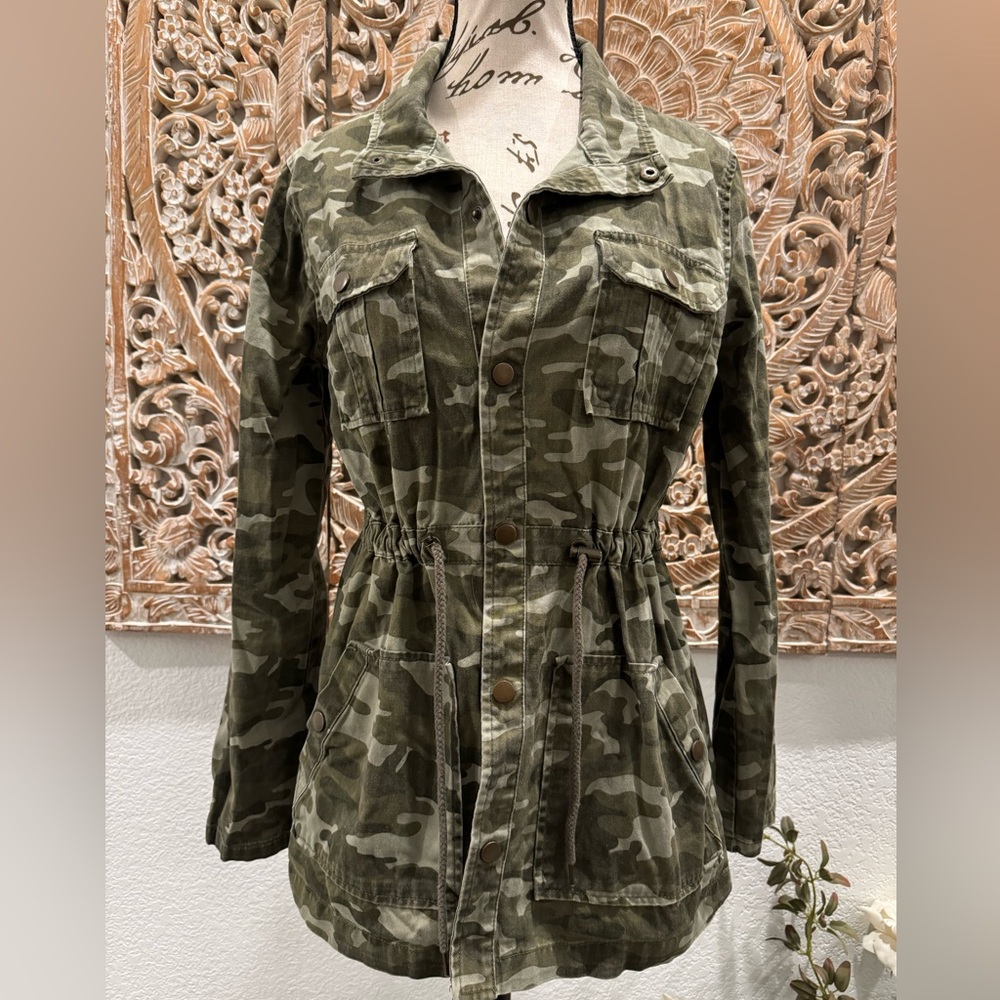 Arizona Jean Company Camo Button Down Utility Jacket- size S - Picture 1 of 9